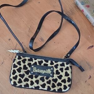 Betsey Johnson Black and Gold Heart Wallet Purse ☆ 2000 Time Frame ☆